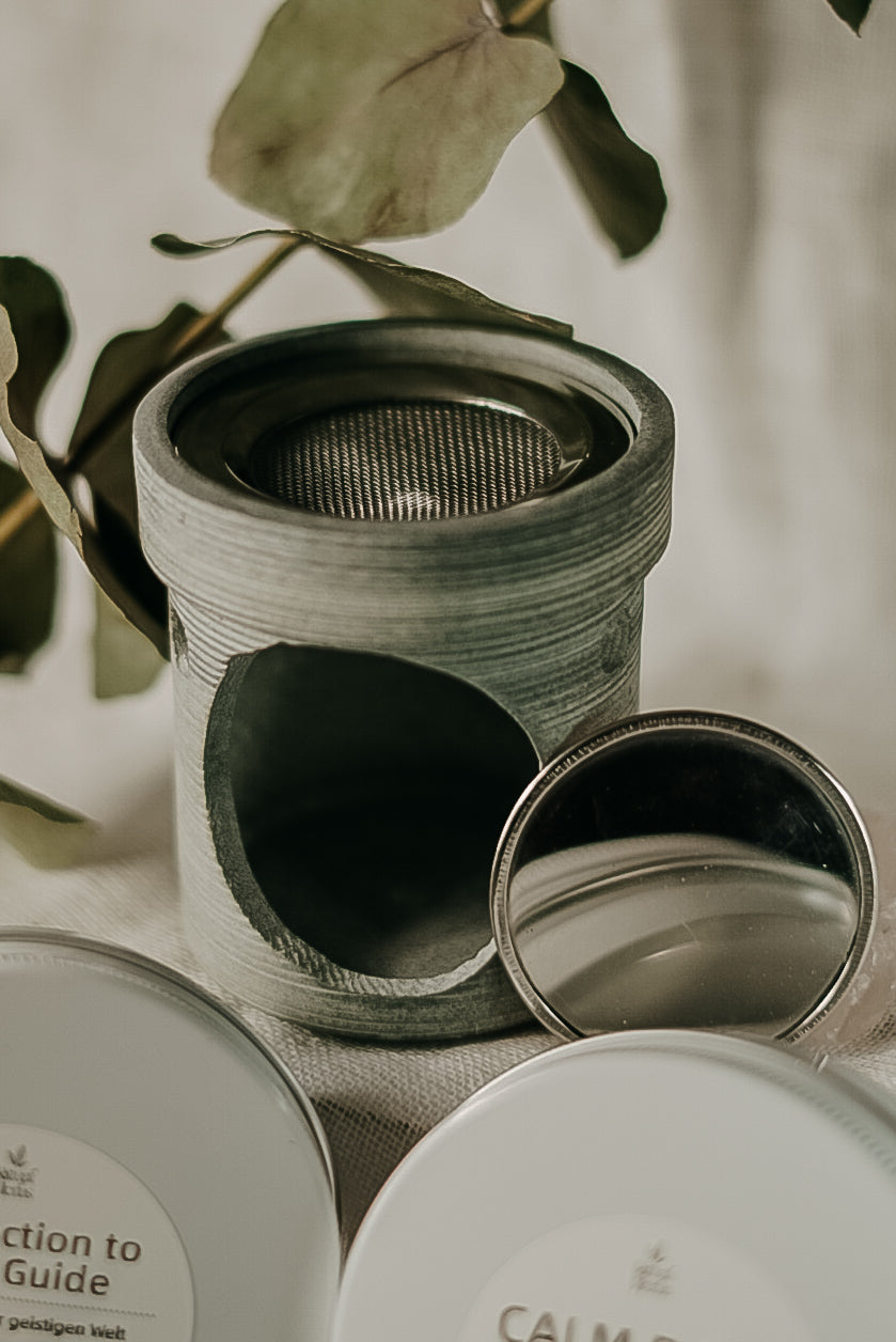Spirituelles Räucherpaket für Klarheit und Verbindung zur geistigen Welt – ideal für tägliche Meditationsrituale