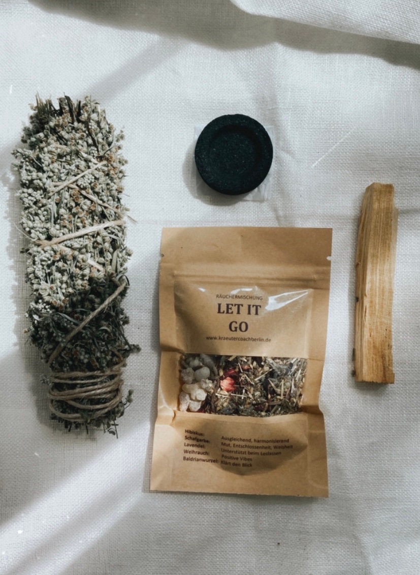 Räucherset Let it go mit Räucherbündel, Palo Santo und Räuchermischung für energetisches Loslassen und Neuanfang
