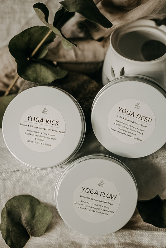 Yoga-Räucherset mit drei Kräutermischungen für Energie, Ruhe und Balance – ideal für deine Yoga- und Meditationspraxis.